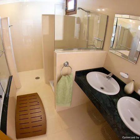 44 Sea Views, Pool,games,hot Tub, Office With Computer+ Wifi بلايا بلانكا