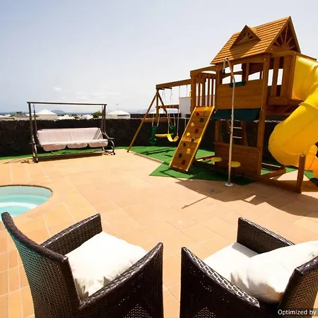 فيلة 44 Sea Views, Pool,games,hot Tub, Office With Computer+ Wifi بلايا بلانكا